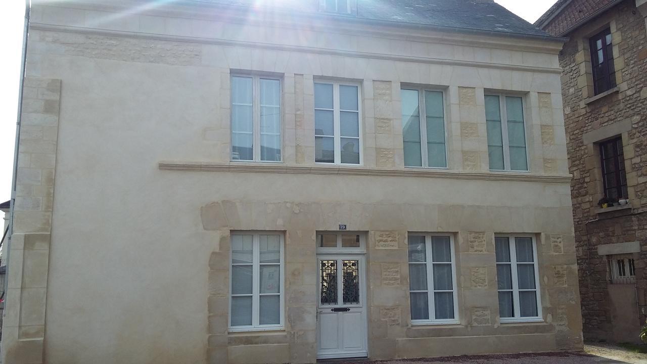Aparthotel Le Logis D'Isabelle Argentan Exterior foto